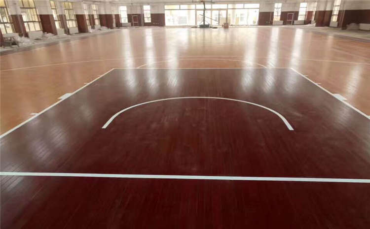 五角楓NBA籃球場木地板生產廠家