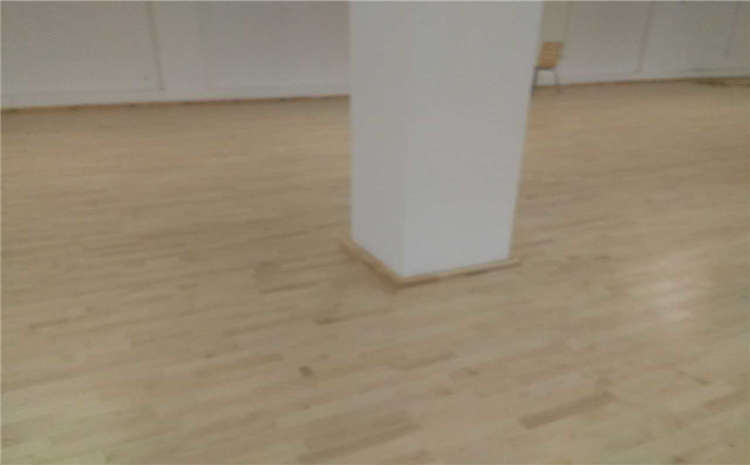 硬木企口羽毛球館木地板生產廠**