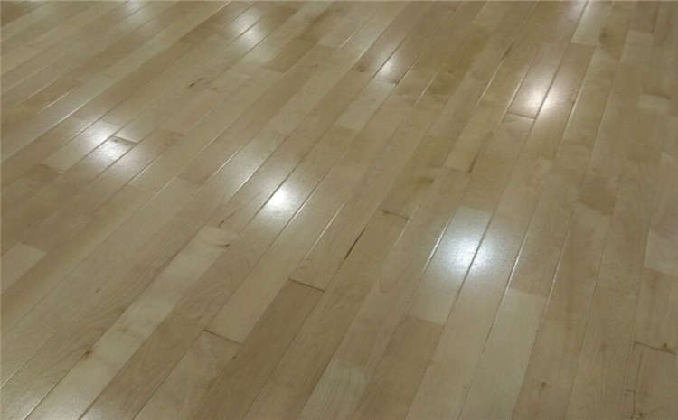 楓樺木籃球場地木地板怎么保養？